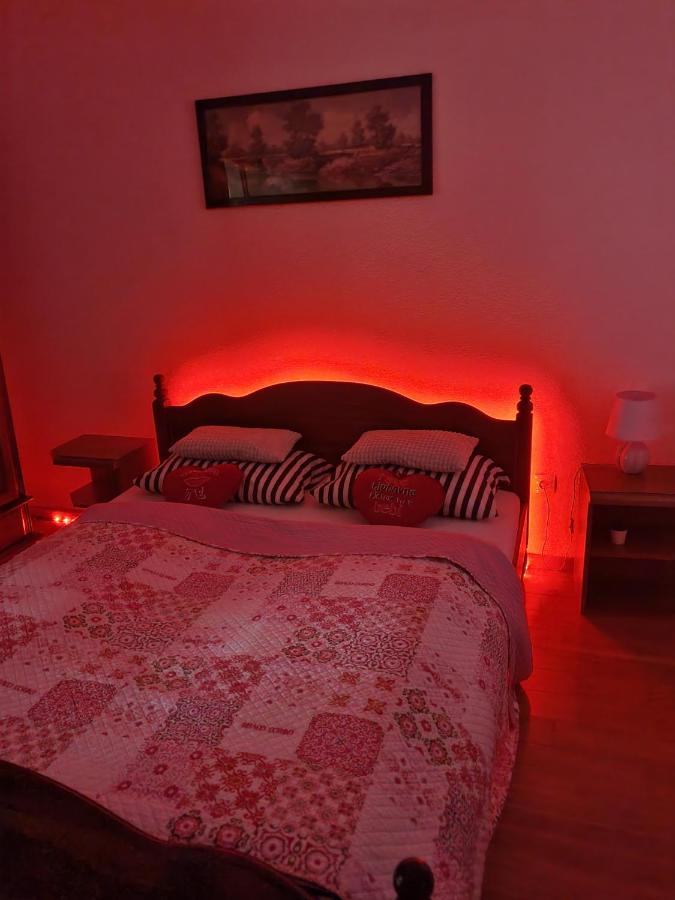 Bihać Dalija Apartment מראה חיצוני תמונה